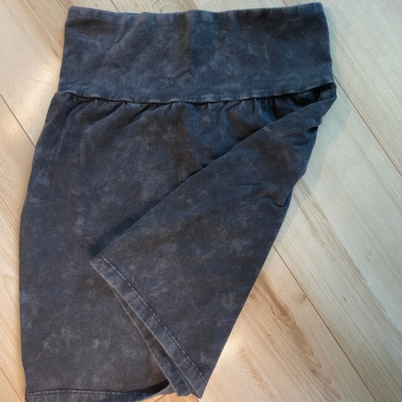 Talula High Rise Charcoal Skirt - Picture 3 of 4